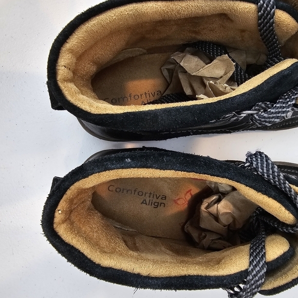 Comfortiva Cara Jean Hiling Boot Women's Size 7.5 Leather Outdoors Lace Up - Picture 2 of 10